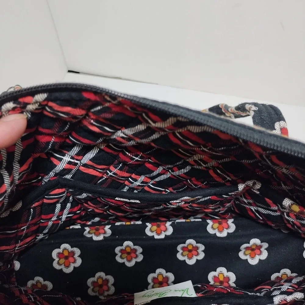 Vera Bradley Retired Pirouette Little Betsy Black Floral Shoulder Bag Purse Tote